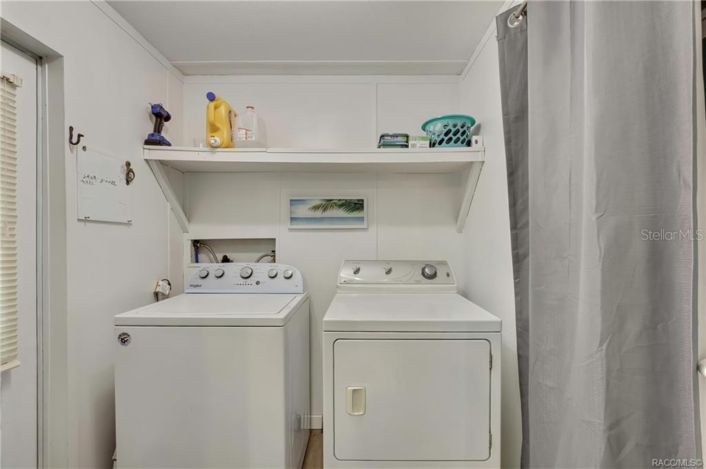 ISTACHATTA ACRES - Residential