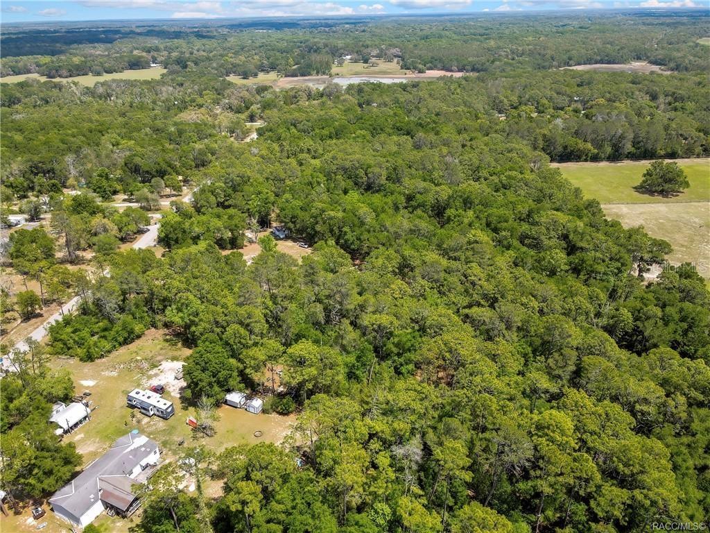 ISTACHATTA ACRES - Residential