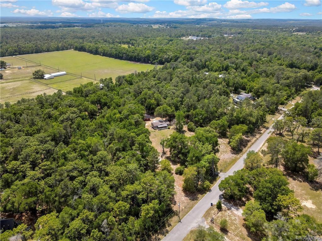 ISTACHATTA ACRES - Residential