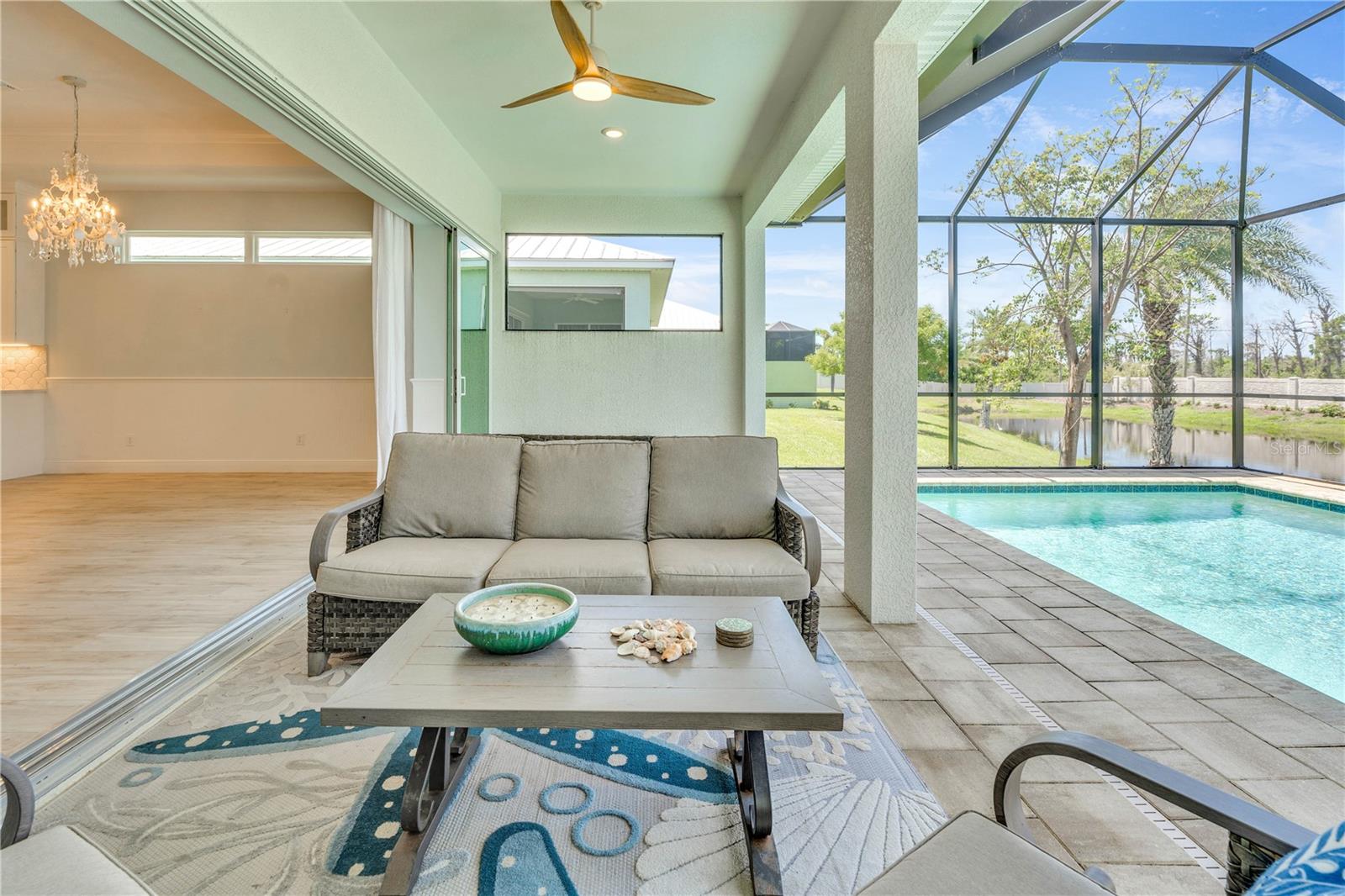 CORAL CAYE - Residential