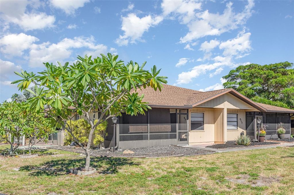 Photo of 4210 66th Street Circle W, Bradenton, FL 34209 (MLS # A4666439)