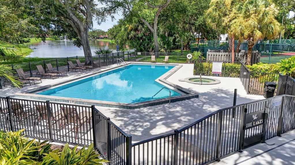 Photo of 4395 Oak View Drive, Sarasota, FL 34232 (MLS # A4703959)