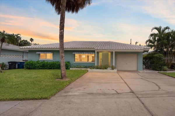 1019 MANDALAY AVE, CLEARWATER BEACH, FL 33767 - Image 9f4e2fedde9a6207f808715d4d5cae7f/3585931584