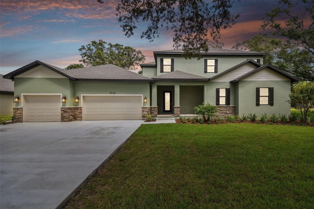 Photo of 2730 Robertson Trail, Lutz, FL 33559 (MLS # T3470869)