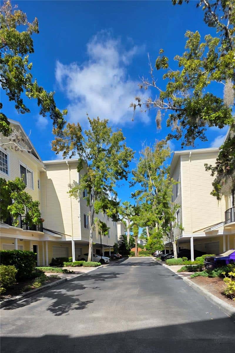 Photo of 9872 Meadow Field Circle #503, Tampa, FL 33626 (MLS # L4964247)