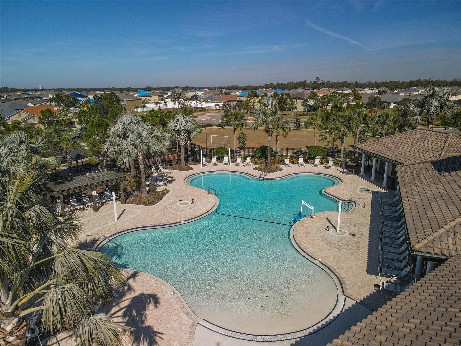 DEL TIERRA PH III - Residential