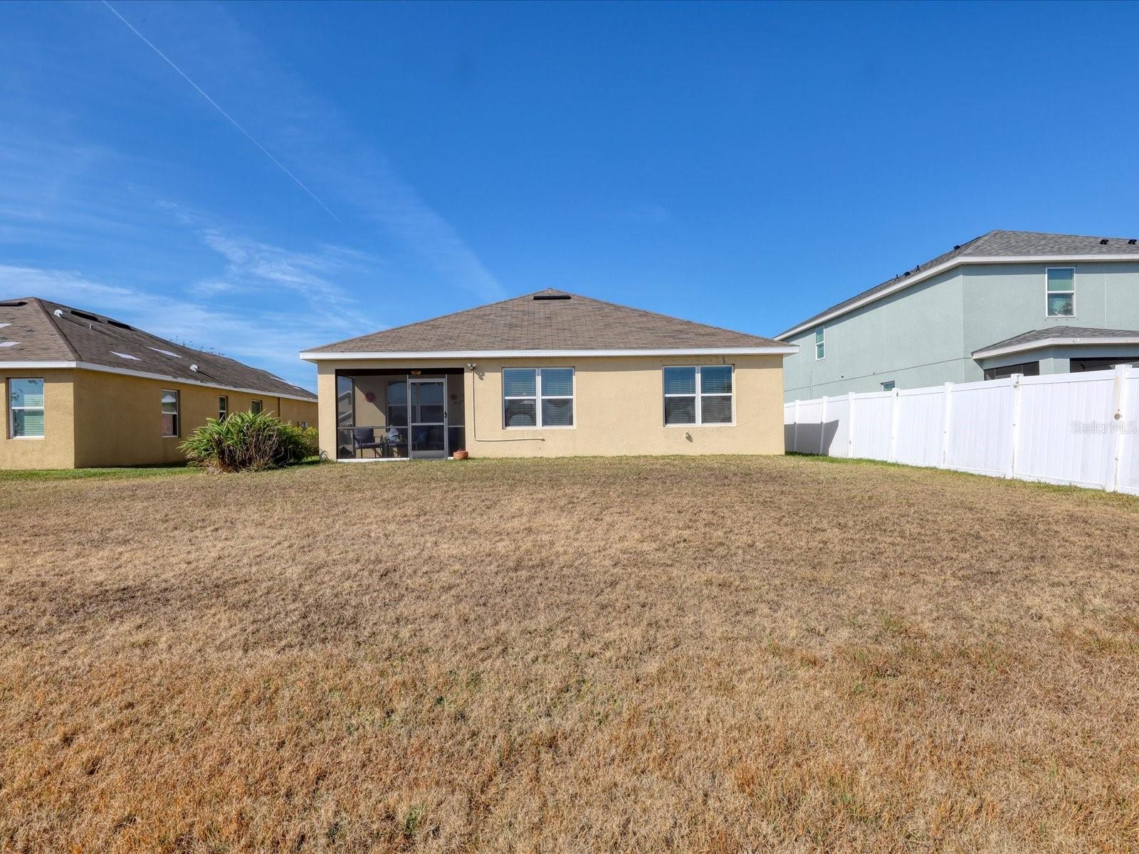 DEL TIERRA PH III - Residential