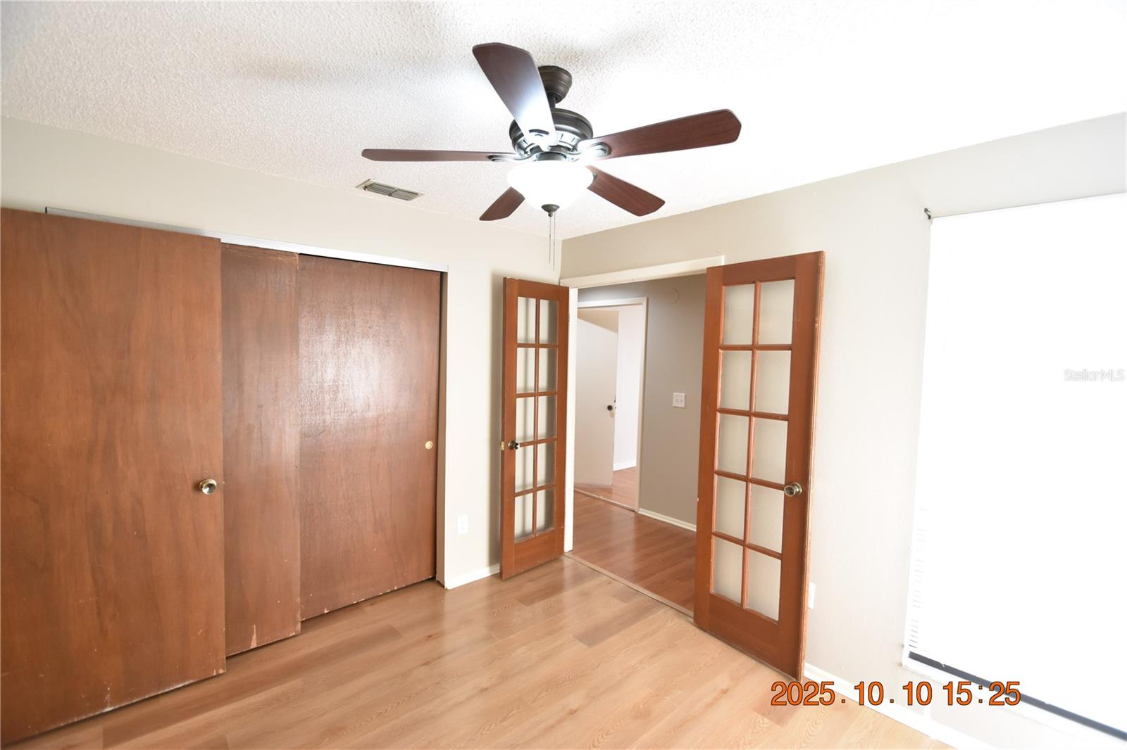 TERRACE VILLAGE TWNHMS II - Residential Lease