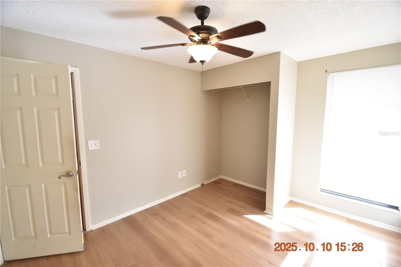 TERRACE VILLAGE TWNHMS II - Residential Lease