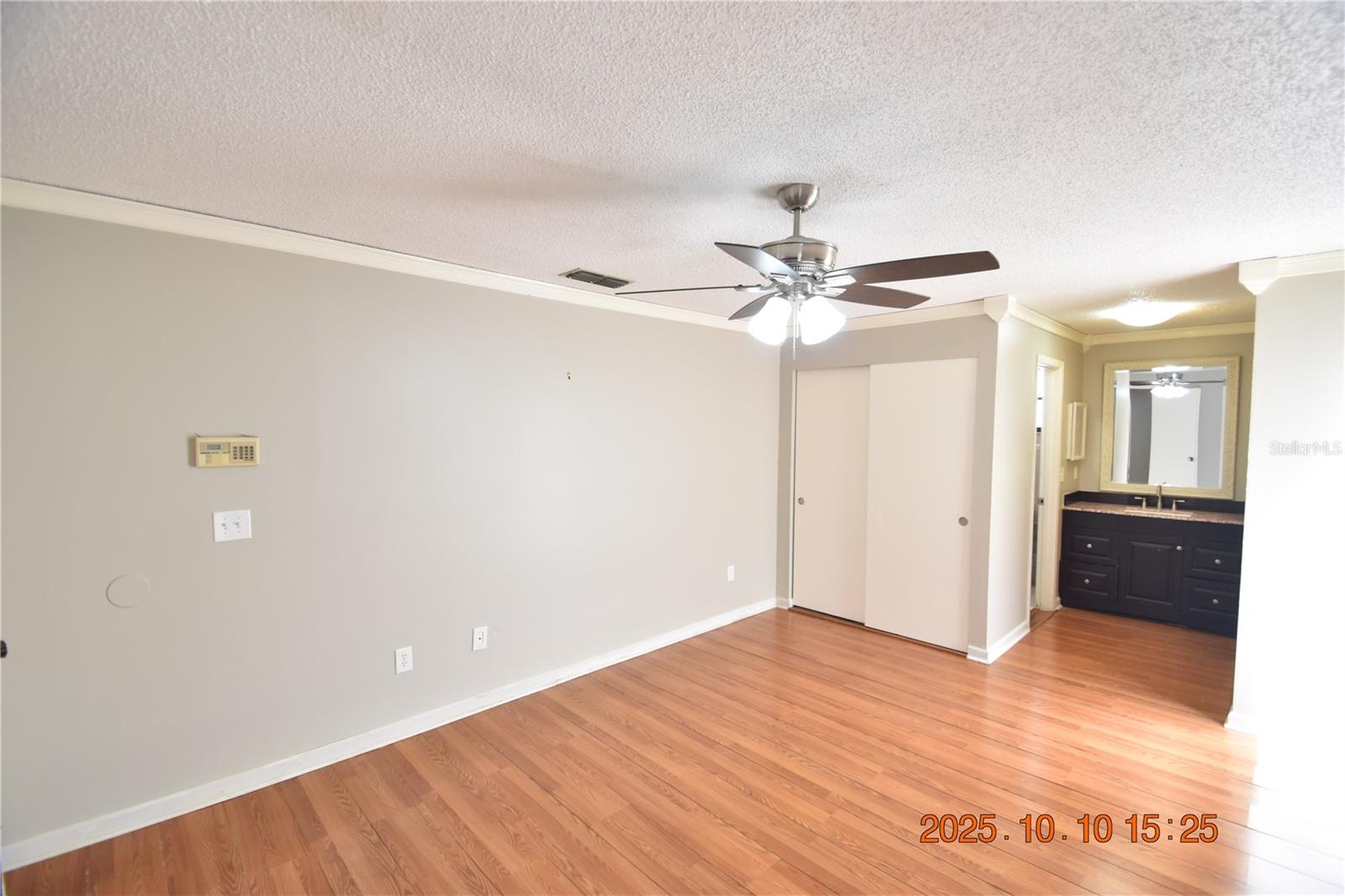 TERRACE VILLAGE TWNHMS II - Residential Lease