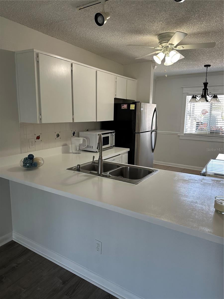 SHADOW LAKES CONDO - Residential