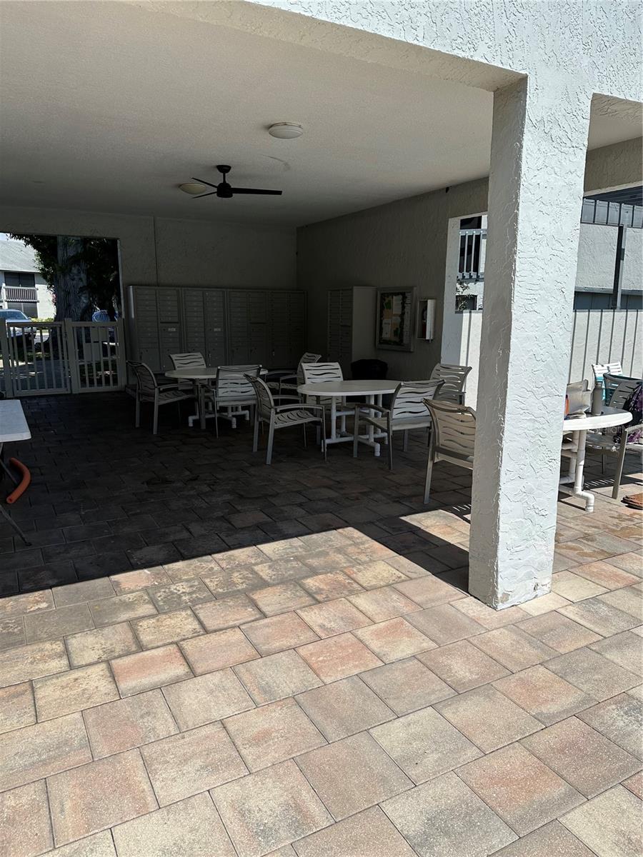 SHADOW LAKES CONDO - Residential