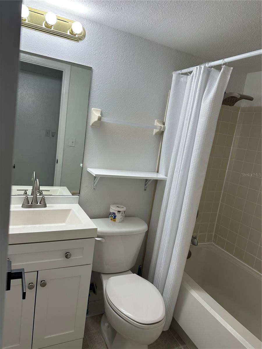 SHADOW LAKES CONDO - Residential