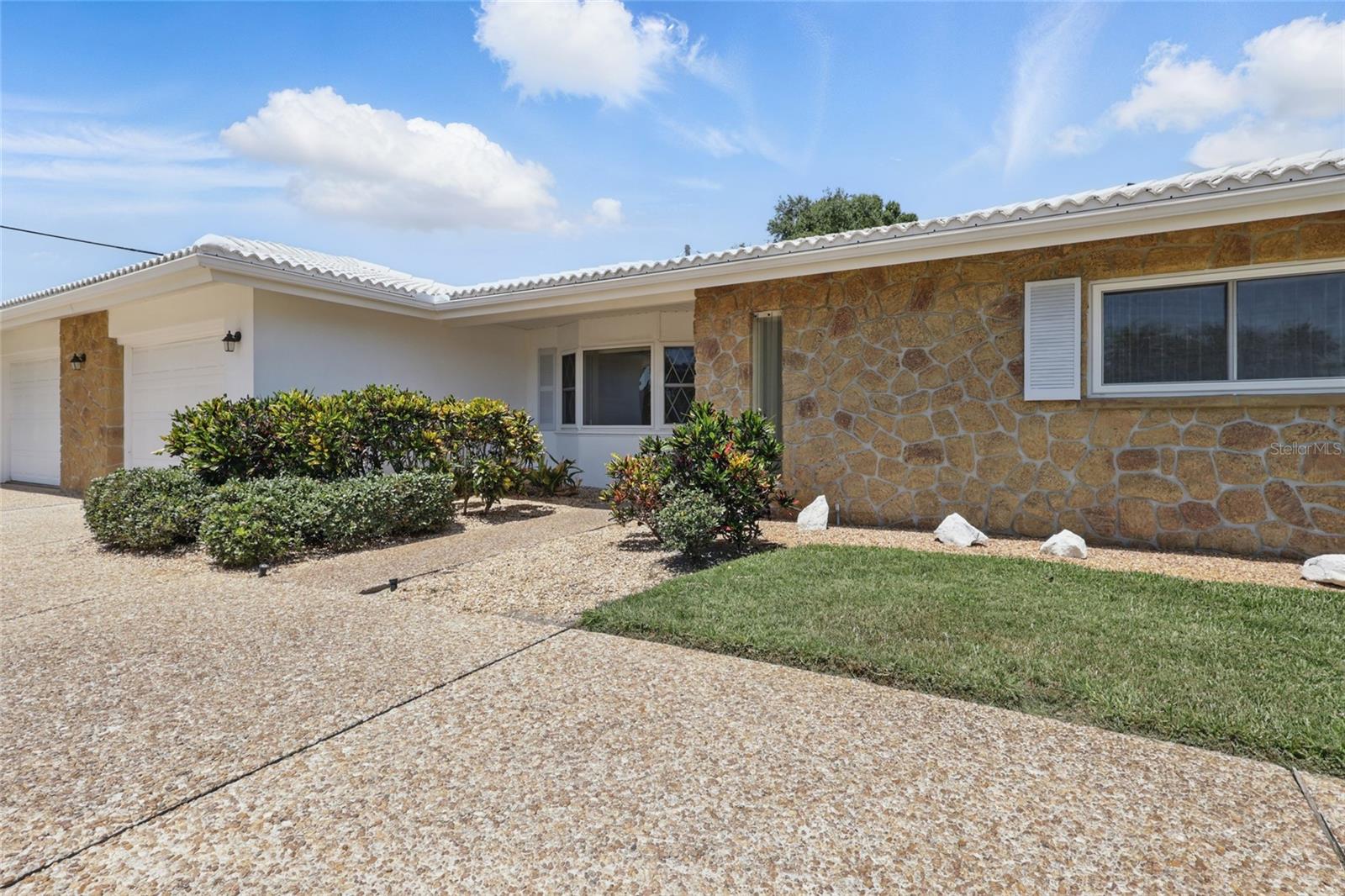 3105 GULFGATE DRIVE