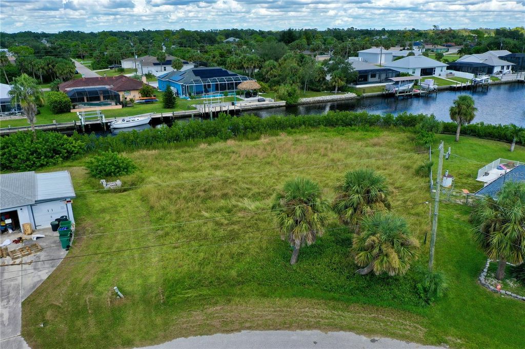 Photo of 18106 Avonsdale Circle, Port Charlotte, FL 33948 (MLS # C7515201)