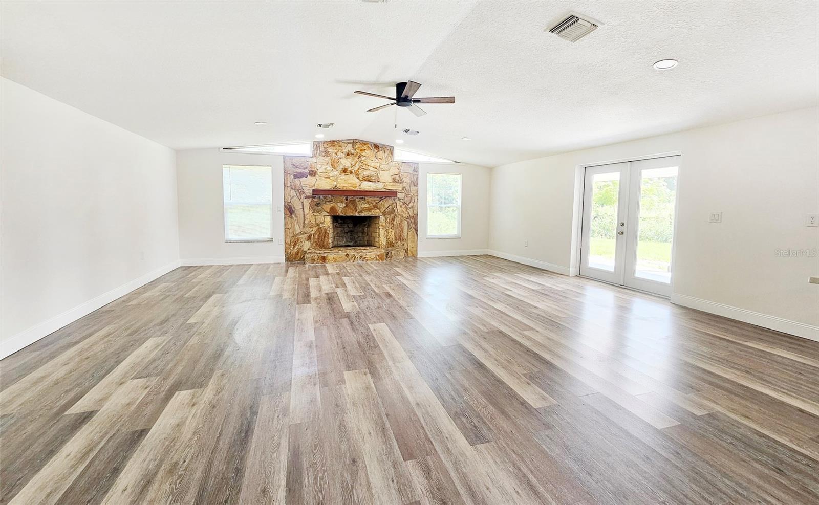 UNPLATTED - Residential