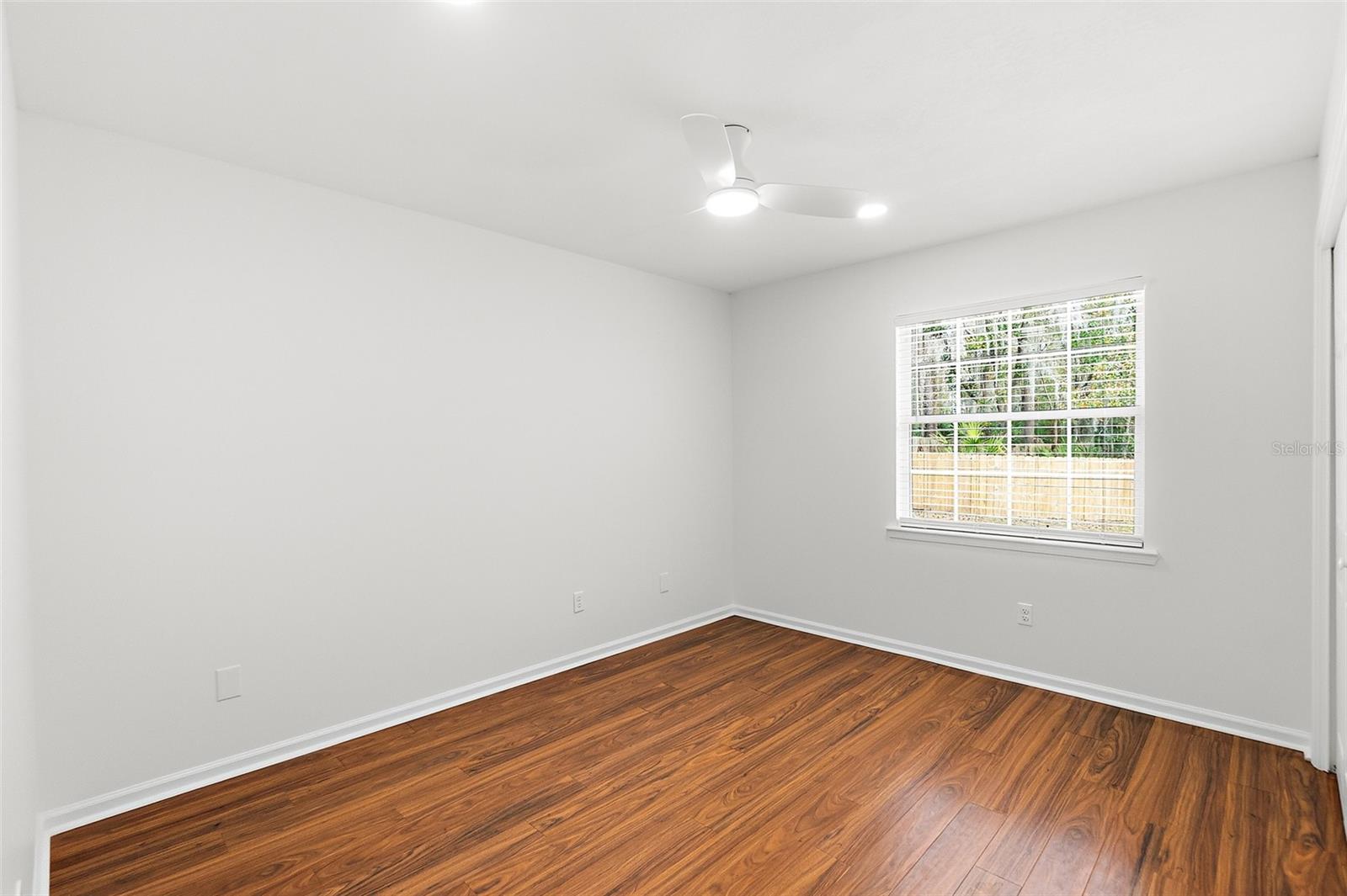 KENSINGTON GARDENS - Residential