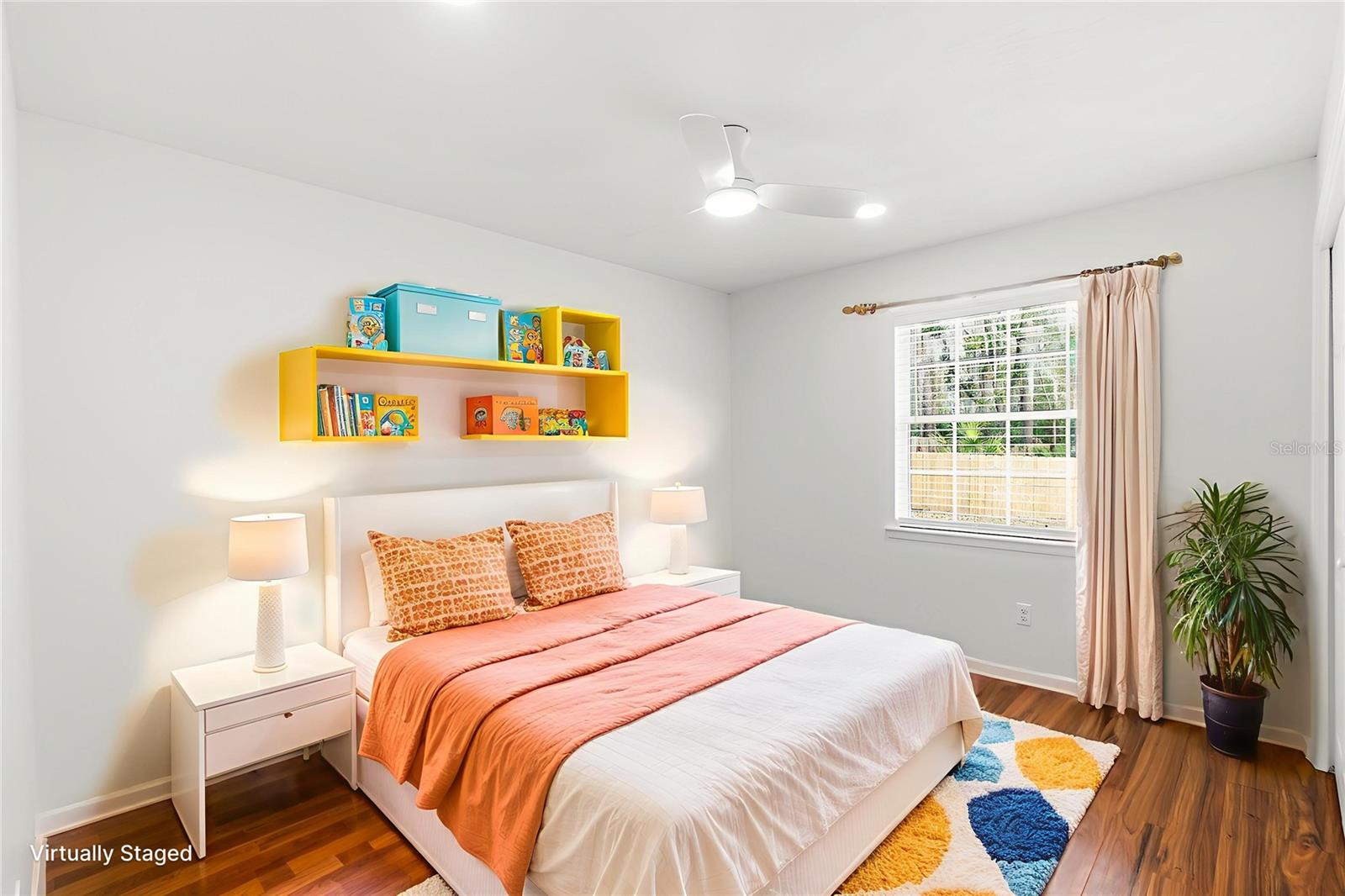 KENSINGTON GARDENS - Residential