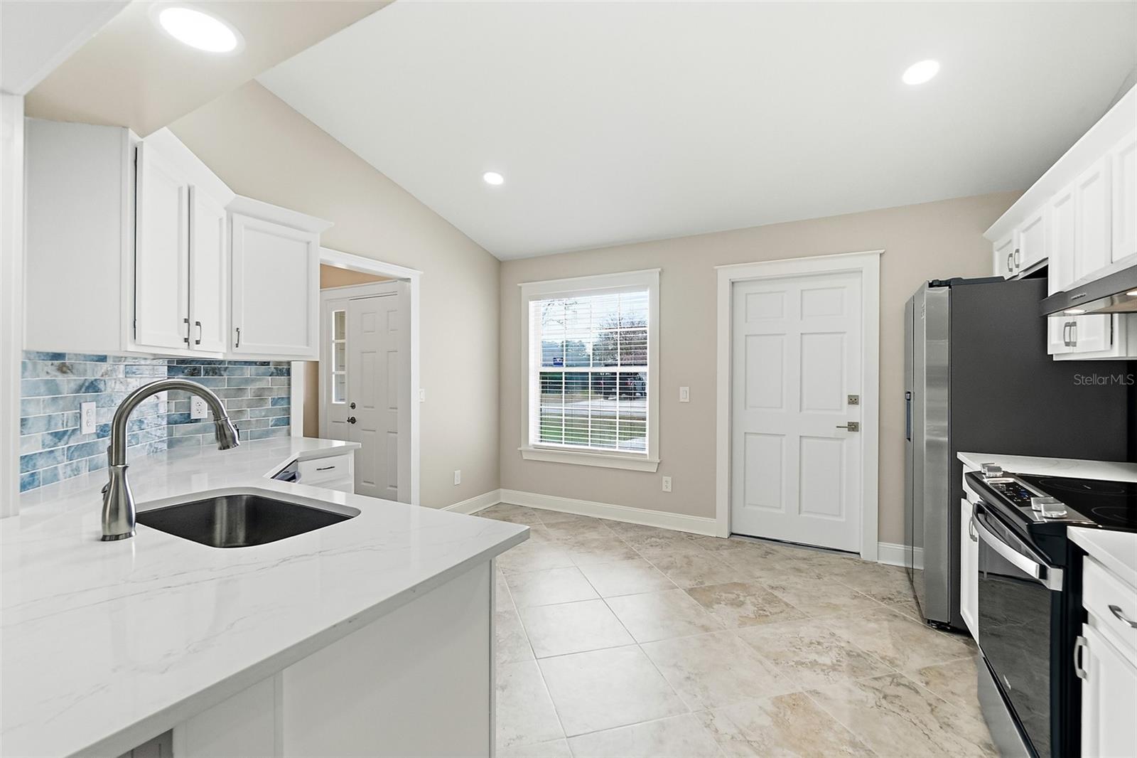 KENSINGTON GARDENS - Residential