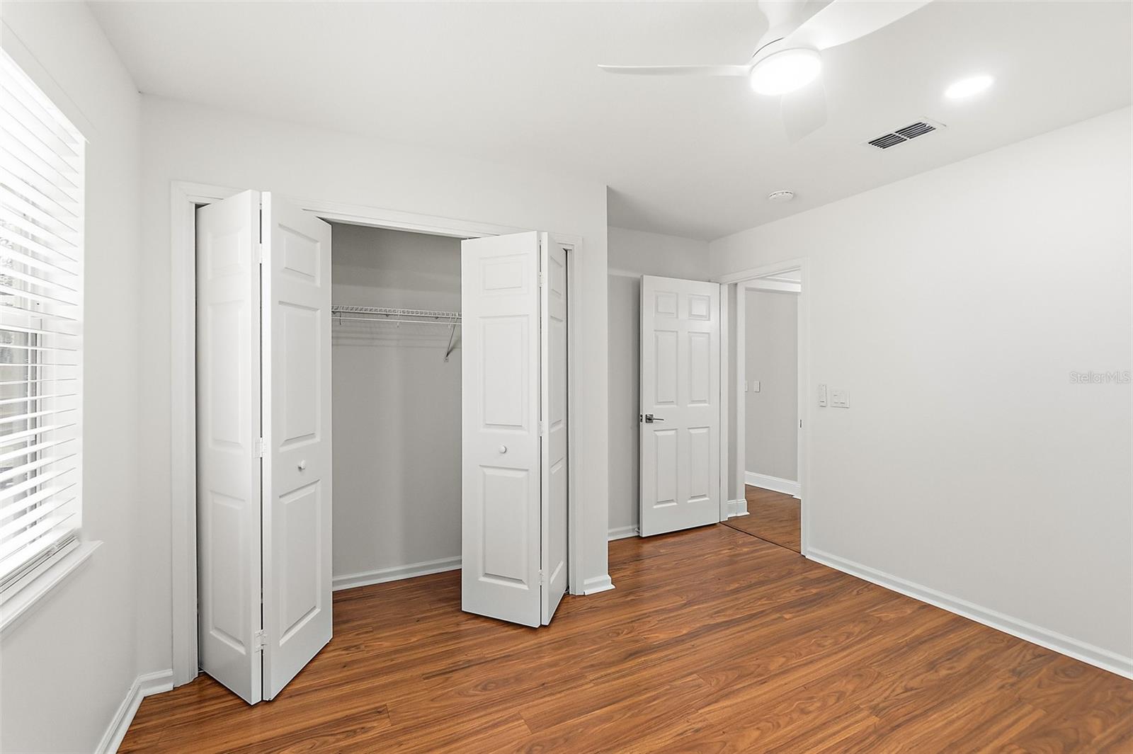 KENSINGTON GARDENS - Residential