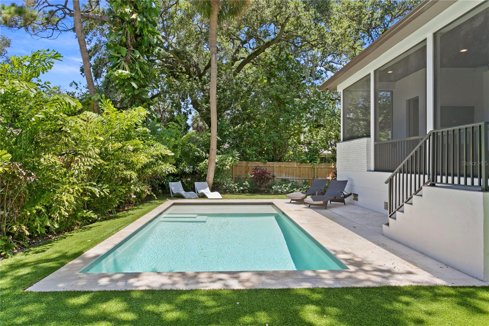 WEST SHORE PLACE - Residential