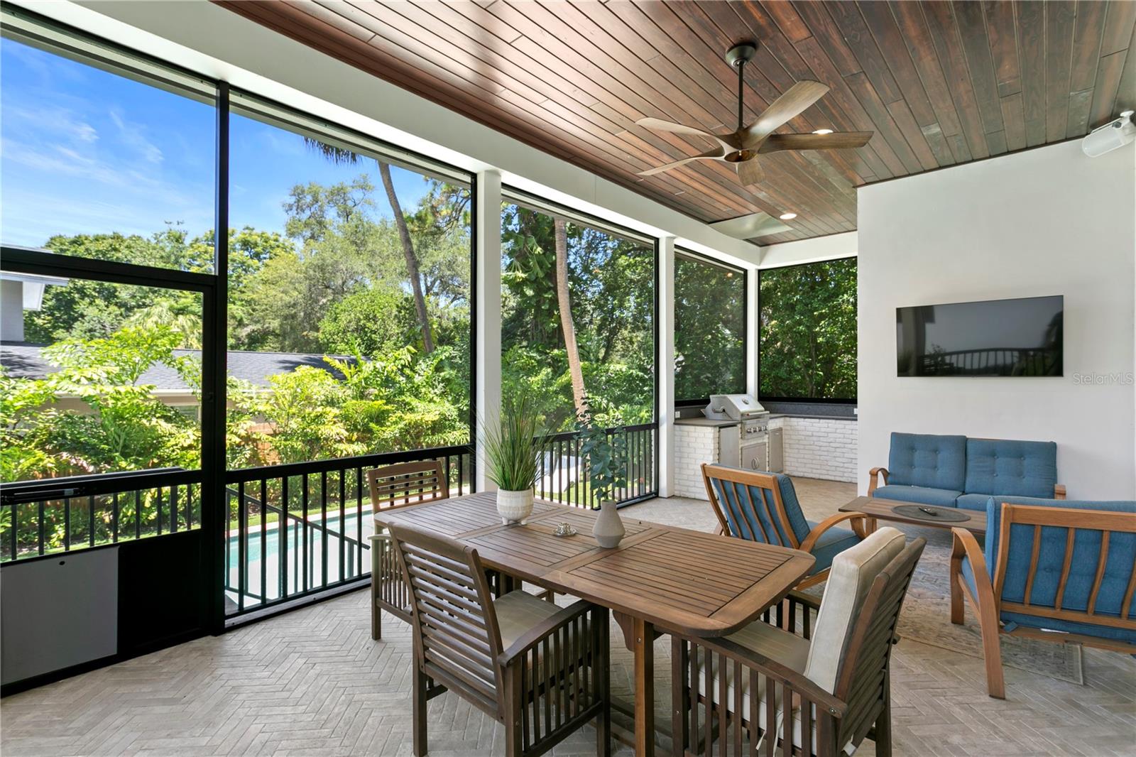 WEST SHORE PLACE - Residential