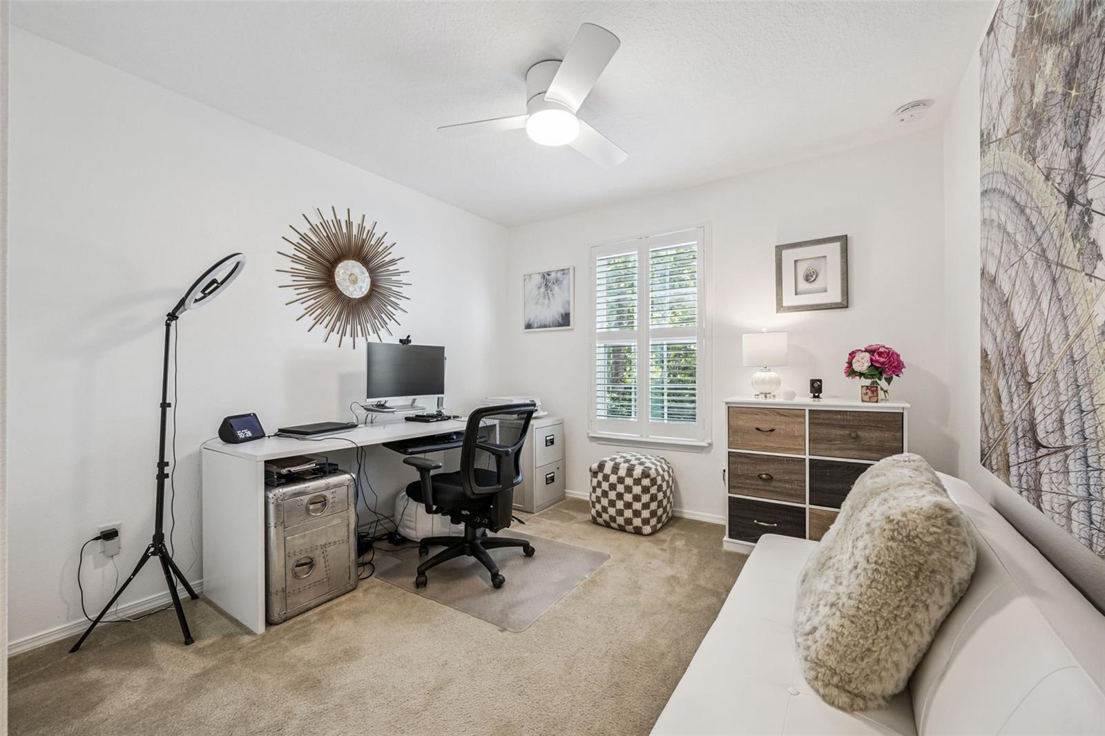 SUTTON PLACE TOWNHOMES A REPLAT - Residential