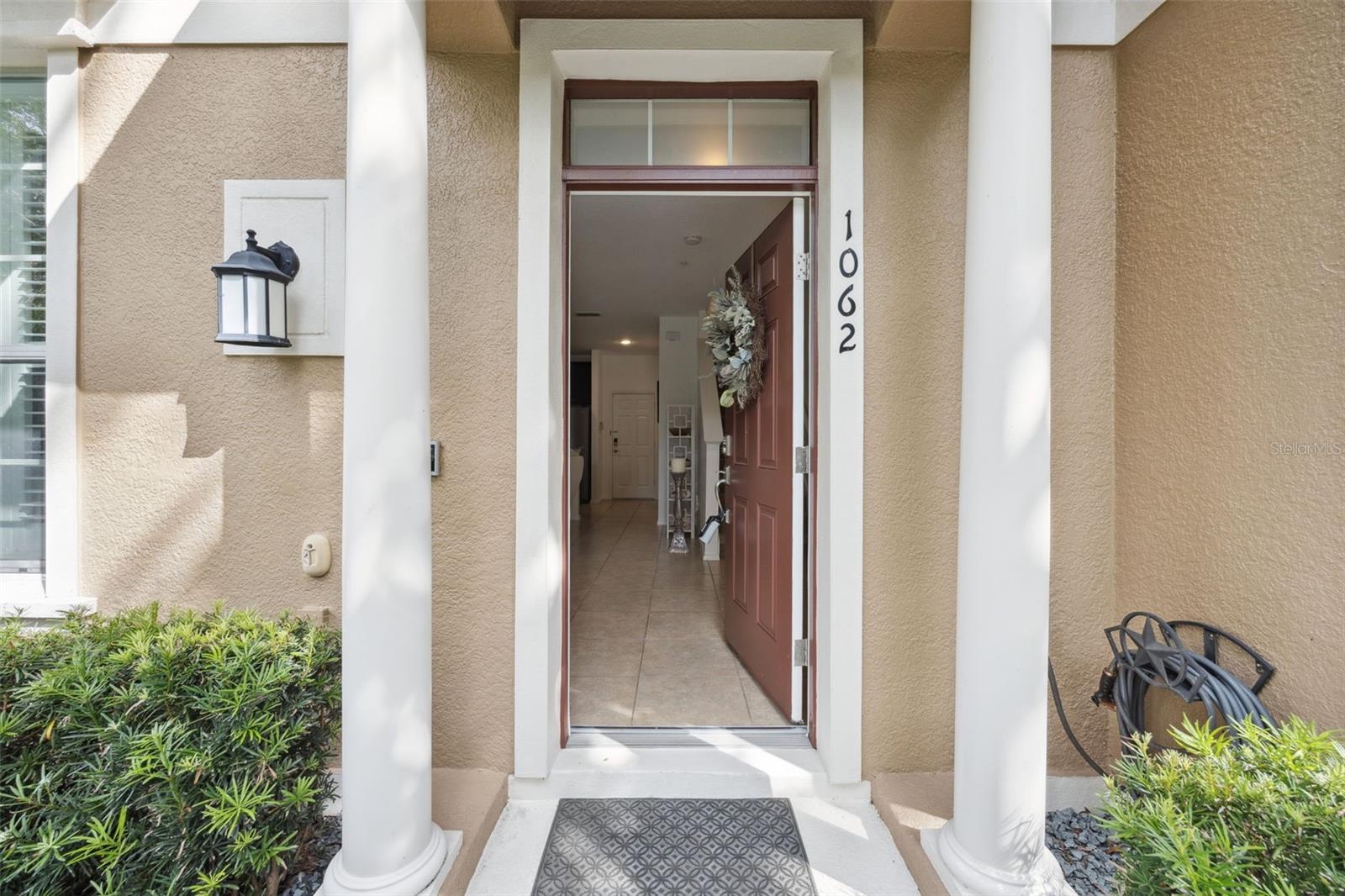 SUTTON PLACE TOWNHOMES A REPLAT - Residential