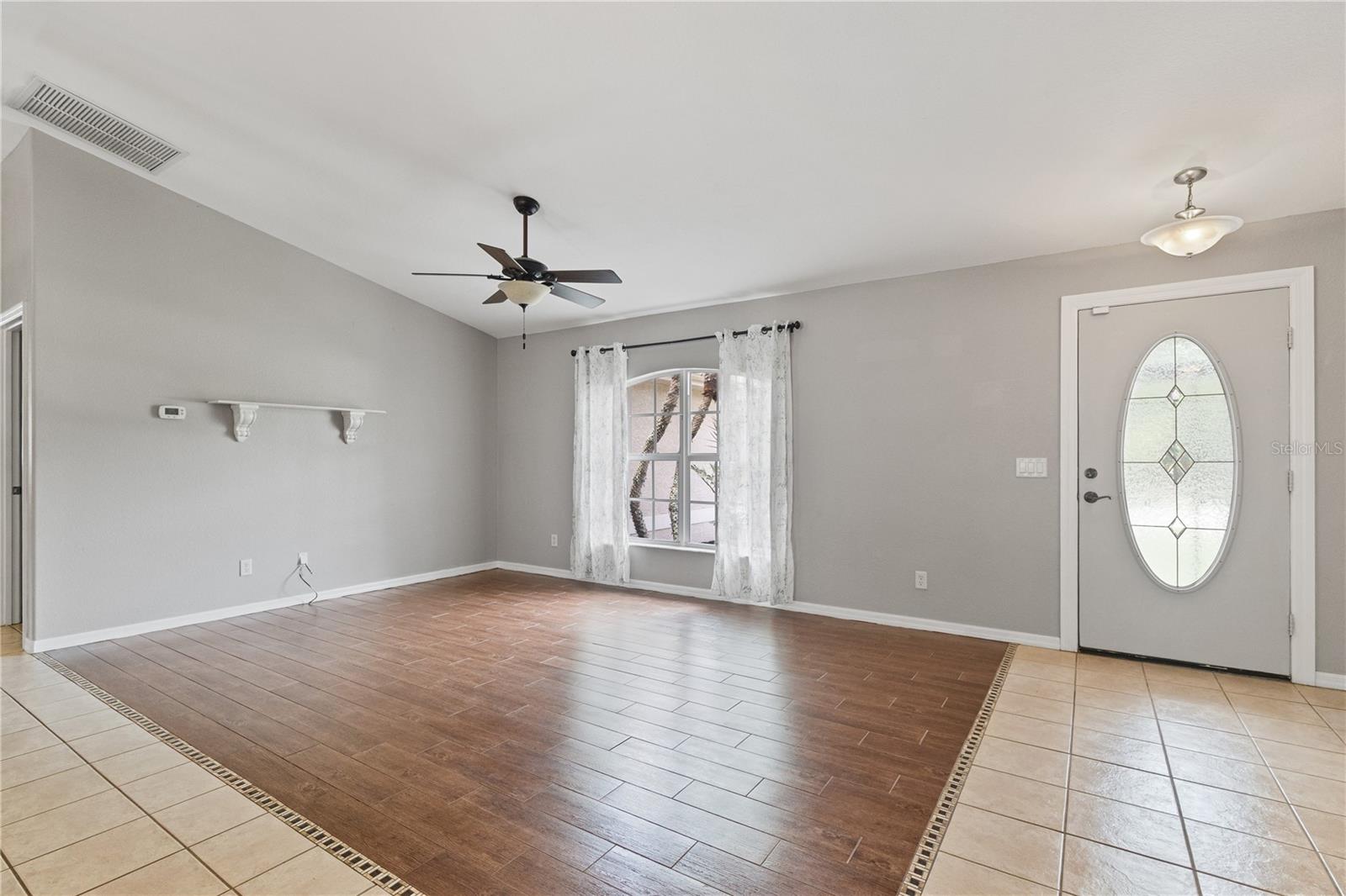 3941 SANTA ANA ROAD