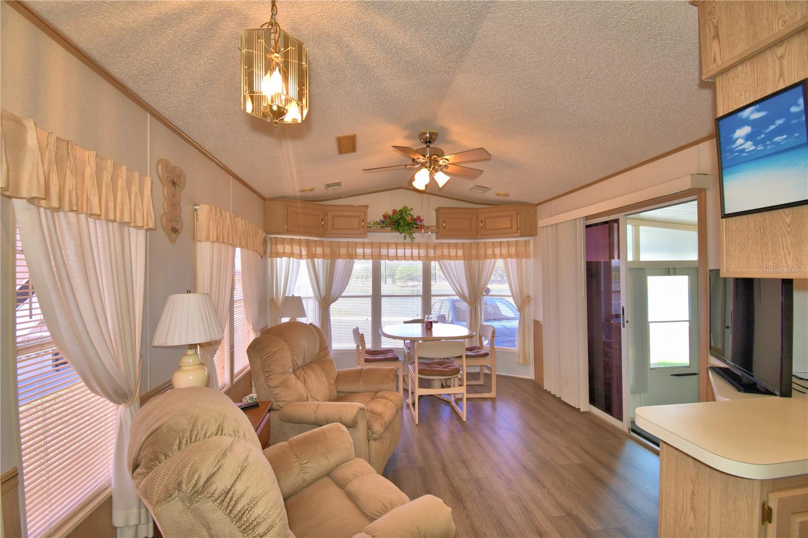 WEST VIEW RIDGE RESORTS INC - Residential