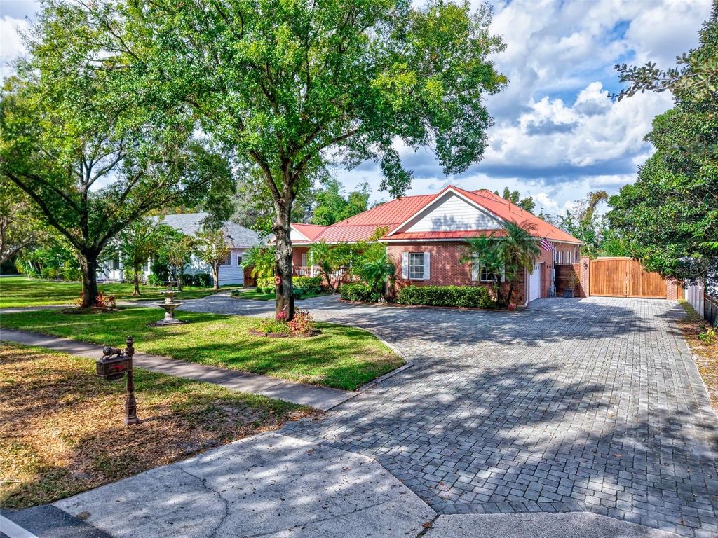 Photo of 9663 Gotha Road, Windermere, FL 34786 (MLS # O6399130)