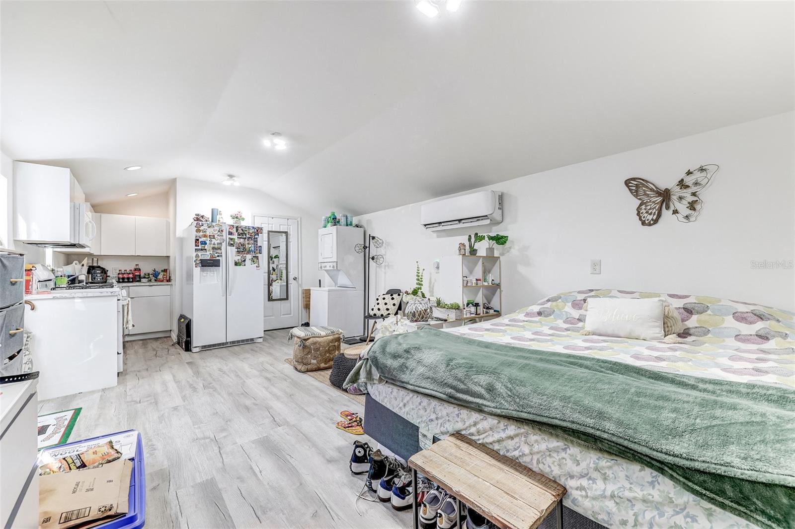 GOTHA TOWN - Residential