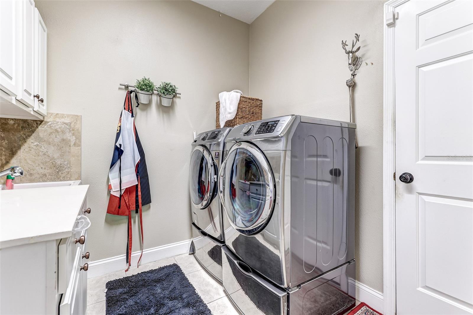 GOTHA TOWN - Residential