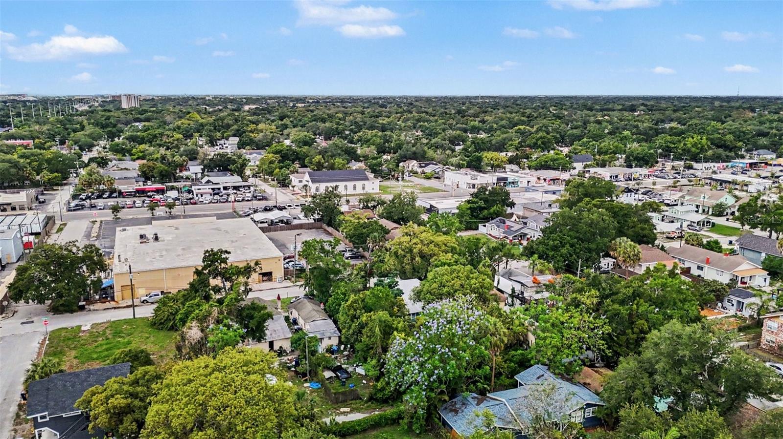 LESLEYS - Residential