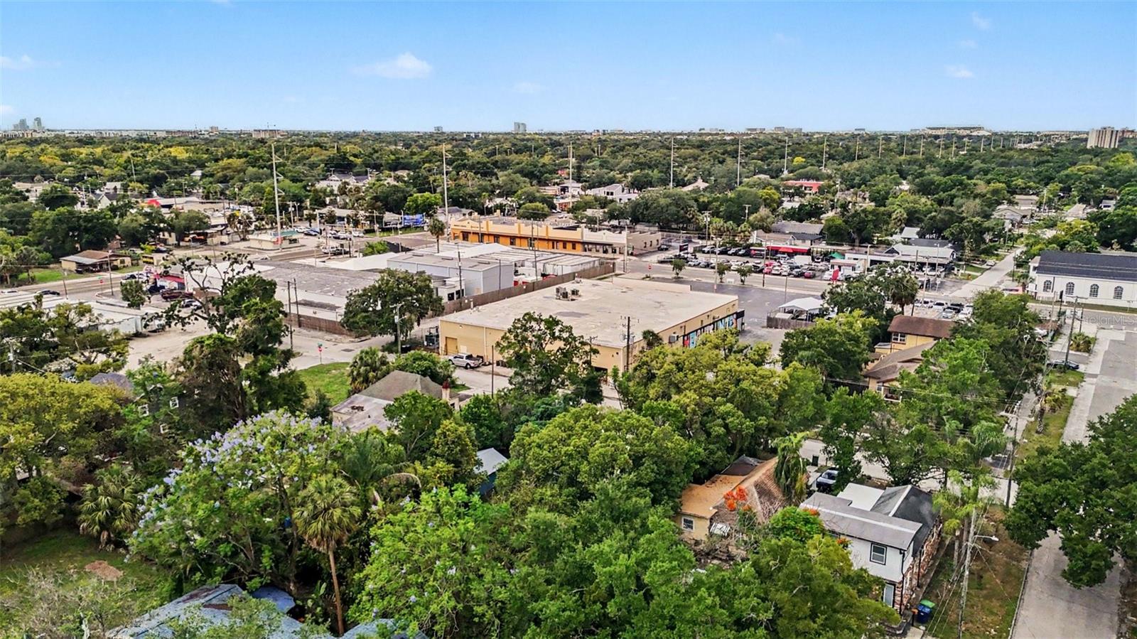 LESLEYS - Residential
