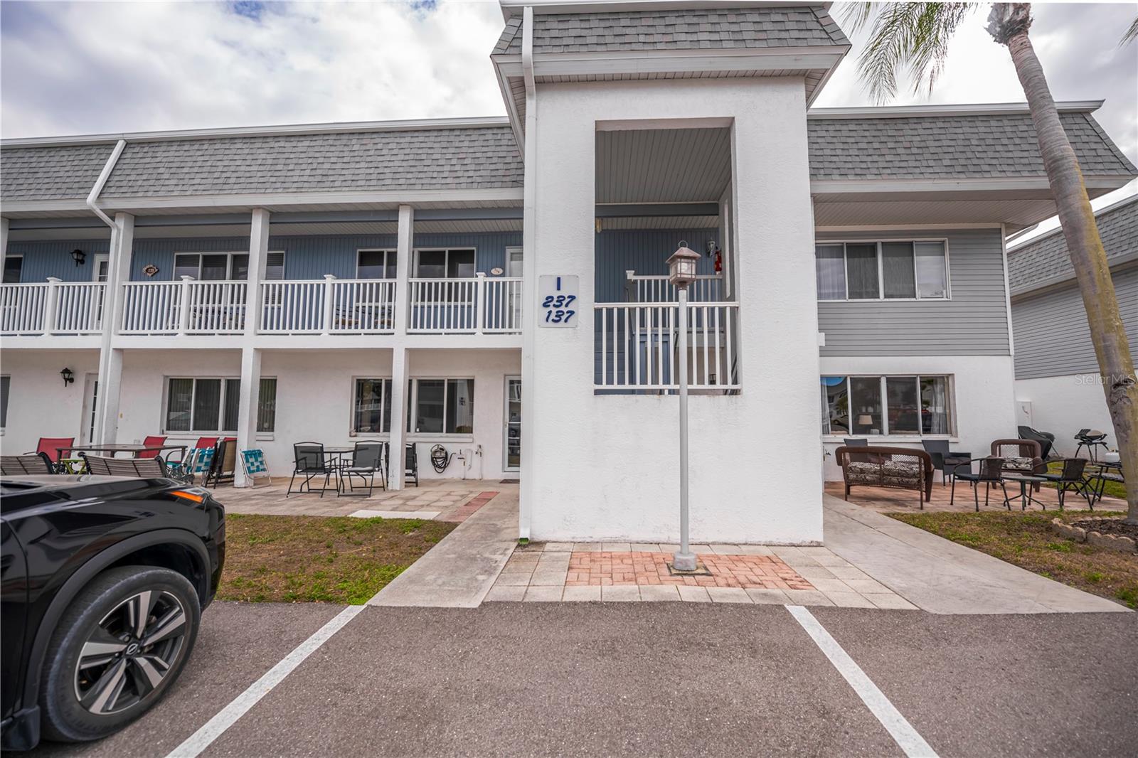 EDGEWATER VILLAGE BLDG I - Residential