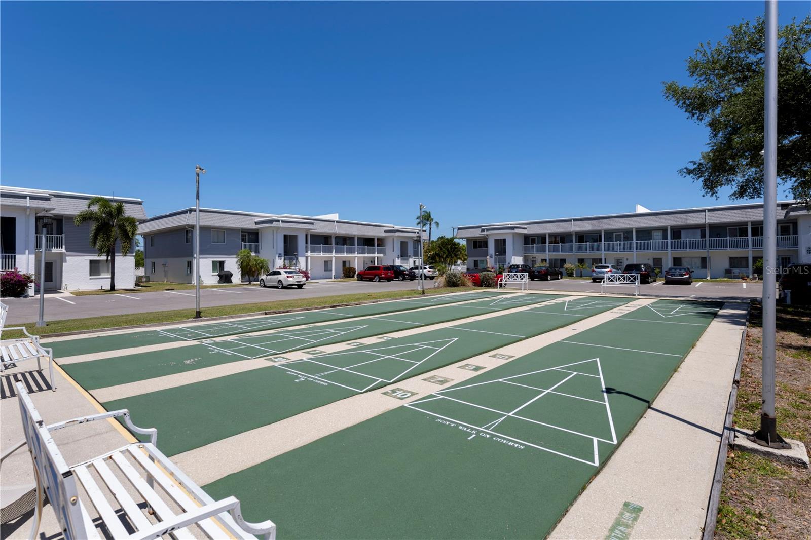 EDGEWATER VILLAGE BLDG I - Residential