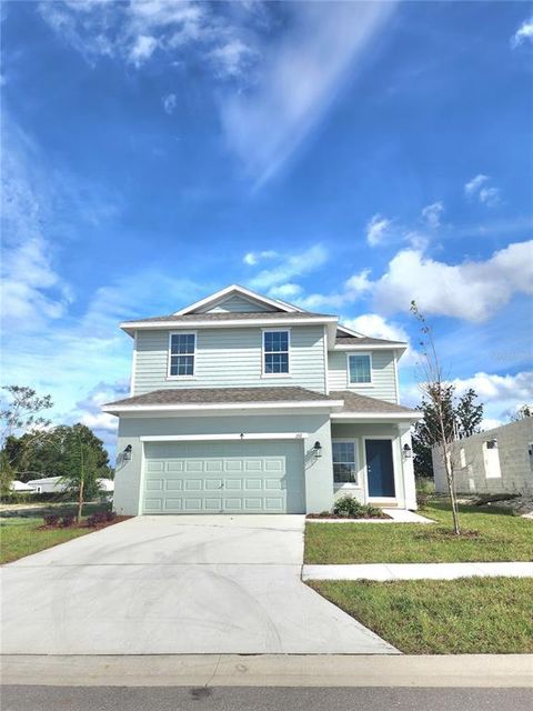 A home in WINTER HAVEN