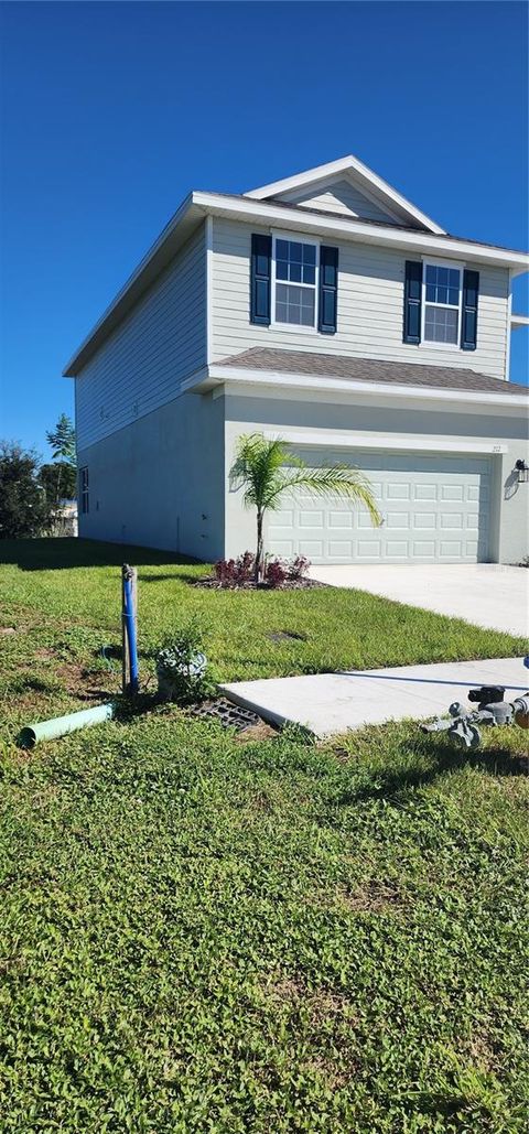 A home in WINTER HAVEN