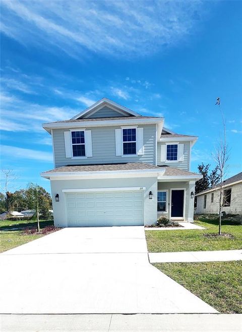 A home in WINTER HAVEN