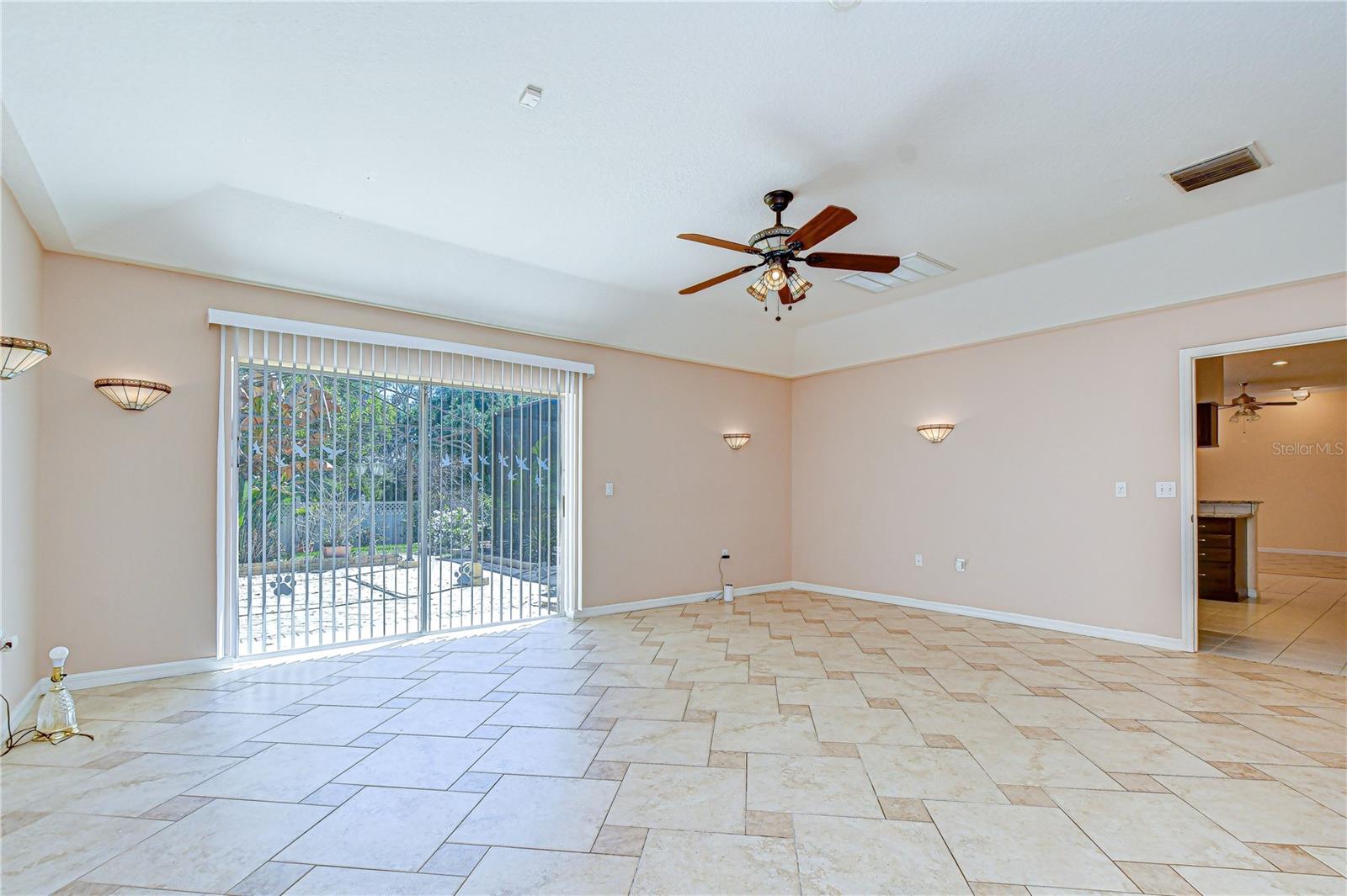 LUMSDEN POINTE PH 1 - Residential