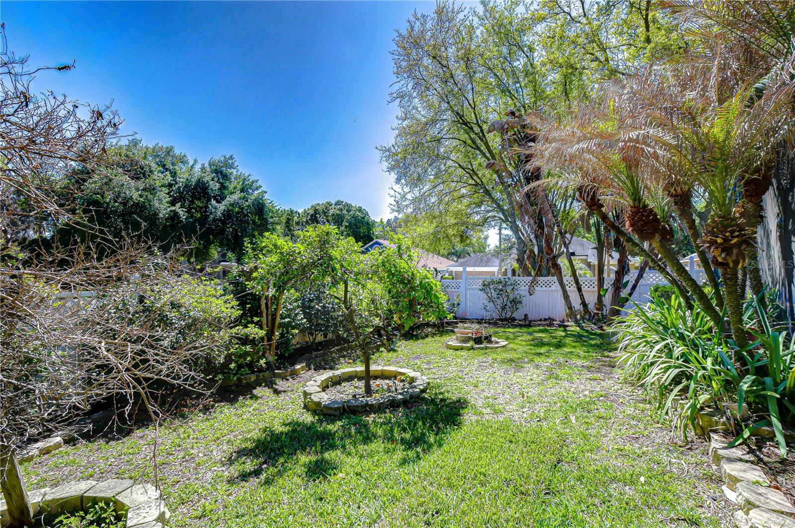 LUMSDEN POINTE PH 1 - Residential