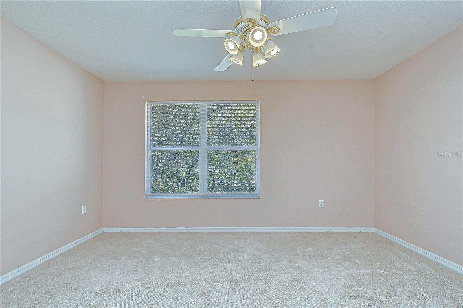 LUMSDEN POINTE PH 1 - Residential