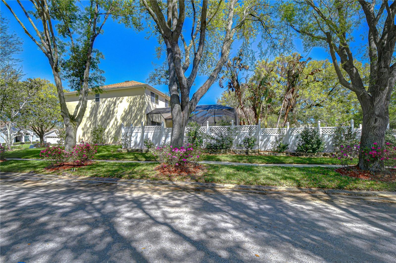 LUMSDEN POINTE PH 1 - Residential