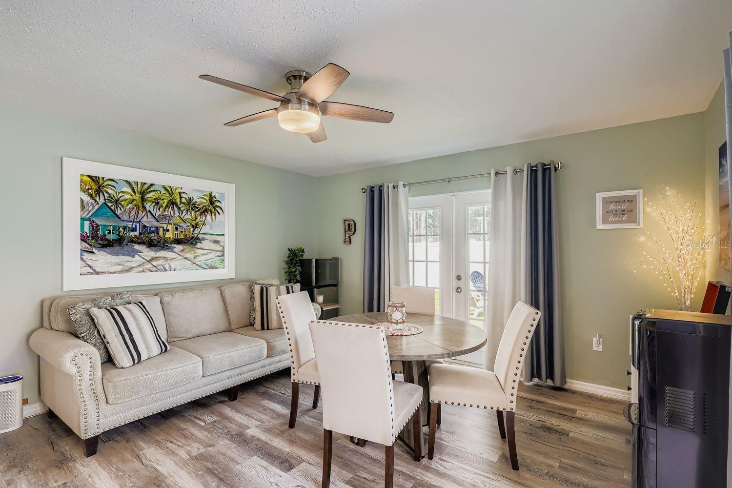 RIVERDALE RESUBDIVIDED - Residential Lease