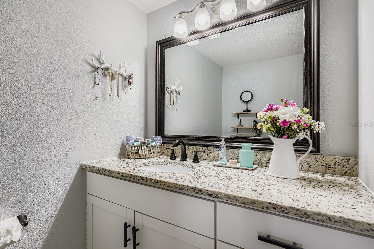 RIVERDALE RESUBDIVIDED - Residential Lease