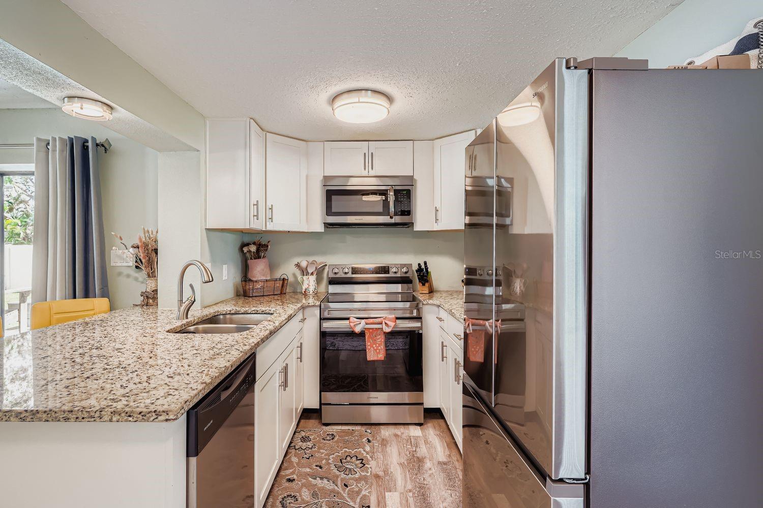 RIVERDALE RESUBDIVIDED - Residential Lease