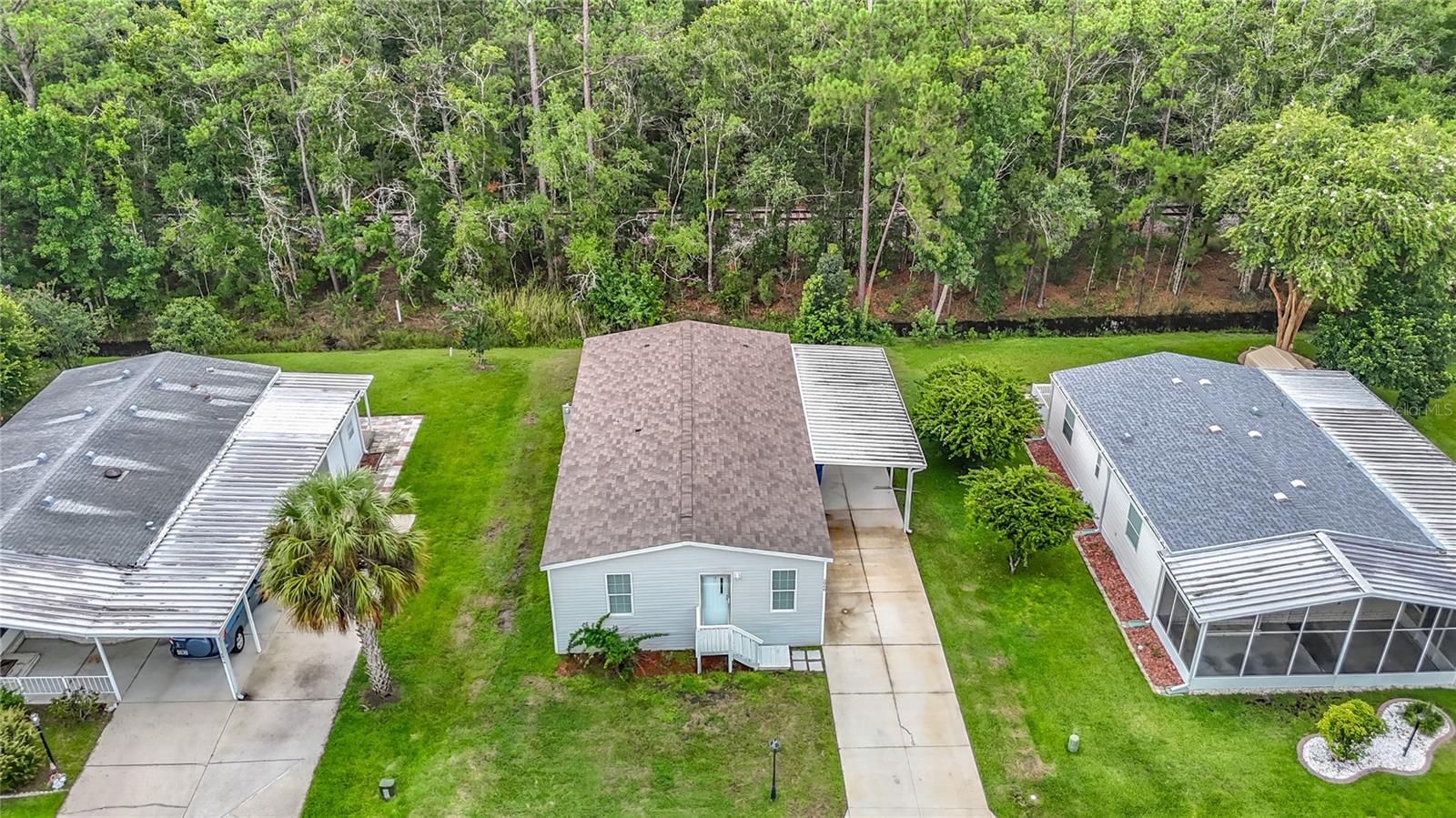 2908 KINGSWOOD CIRCLE