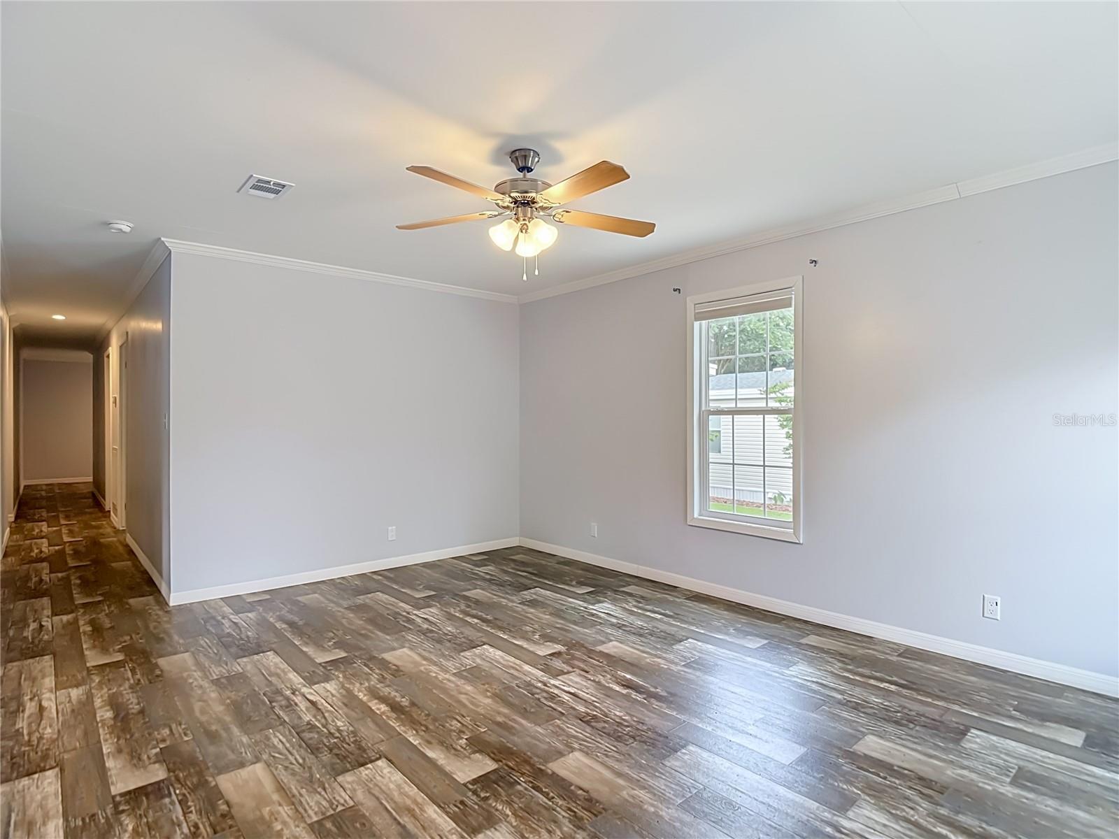 2908 KINGSWOOD CIRCLE