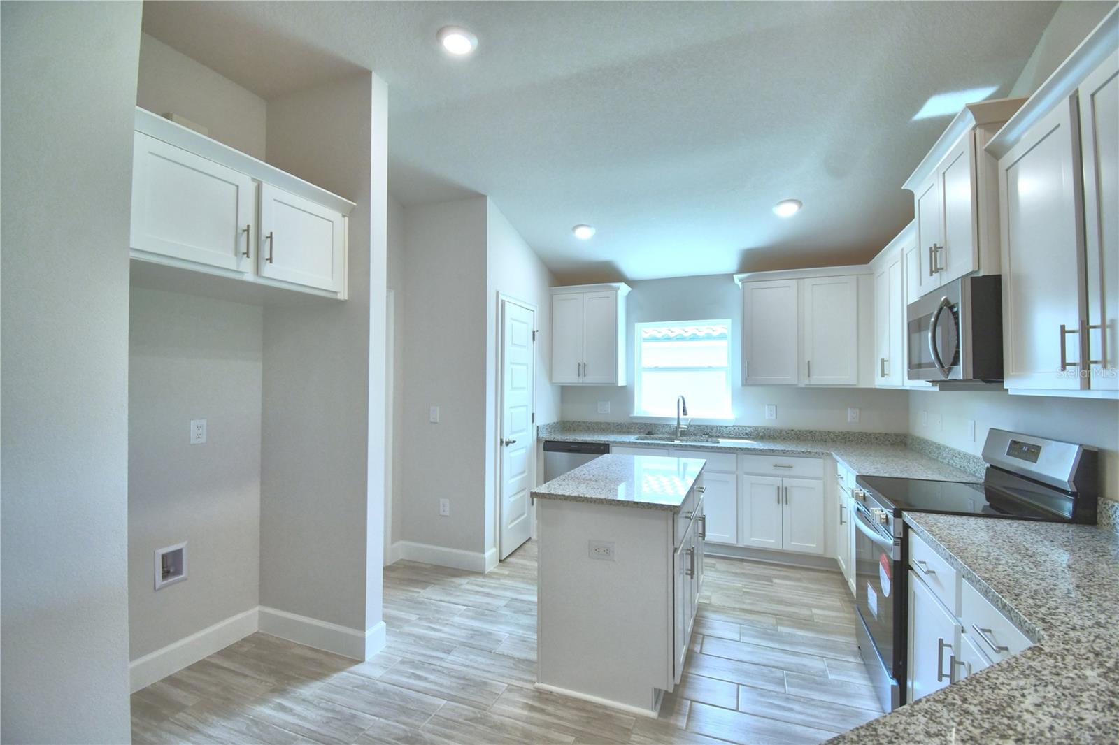 LAKE JULIANA ESTATES - Residential